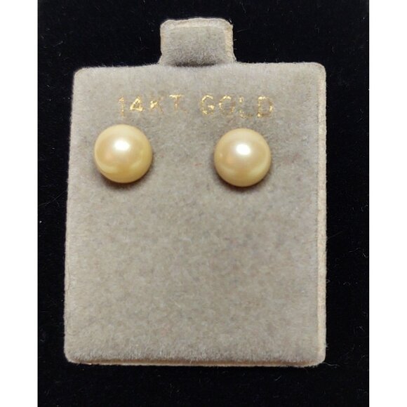 Cultured Pearl Earring Studs 7.7 mm and 14k Yellow Gold Posts, Vintage - Picture 1 of 3